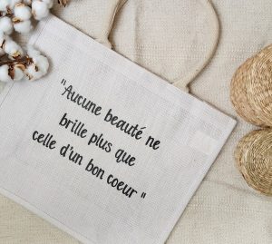 sac cabas personnalisé blanc et écriture noire